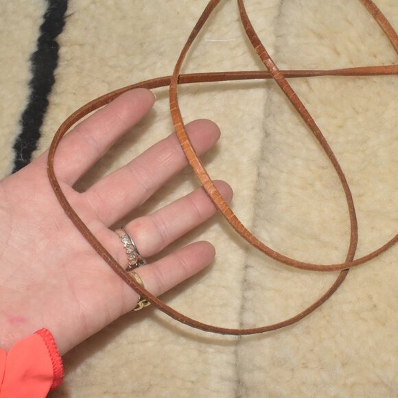 Vintage ANN TAYLOR Croc Embossed Leather Long Crossbody Mini Bag Made in Italy - Picture 4 of 10